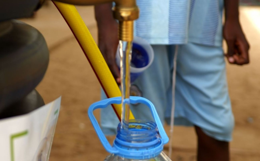 De l'au saine pour les Enfants du Ruffisque De l'au saine pour les Enfants du Ruffisque